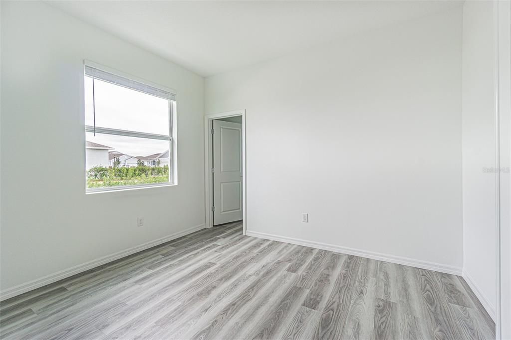 En Renta: $2,400 (3 camas, 2 baños, 1565 Pies cuadrados)