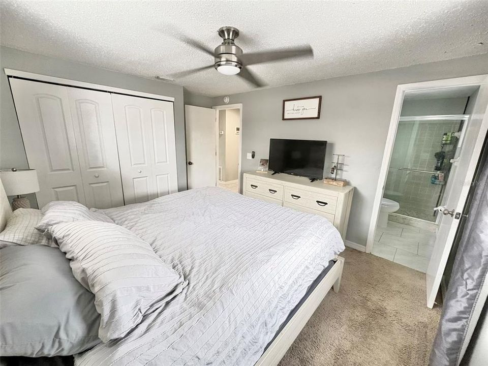 En Venta: $395,000 (3 camas, 2 baños, 952 Pies cuadrados)