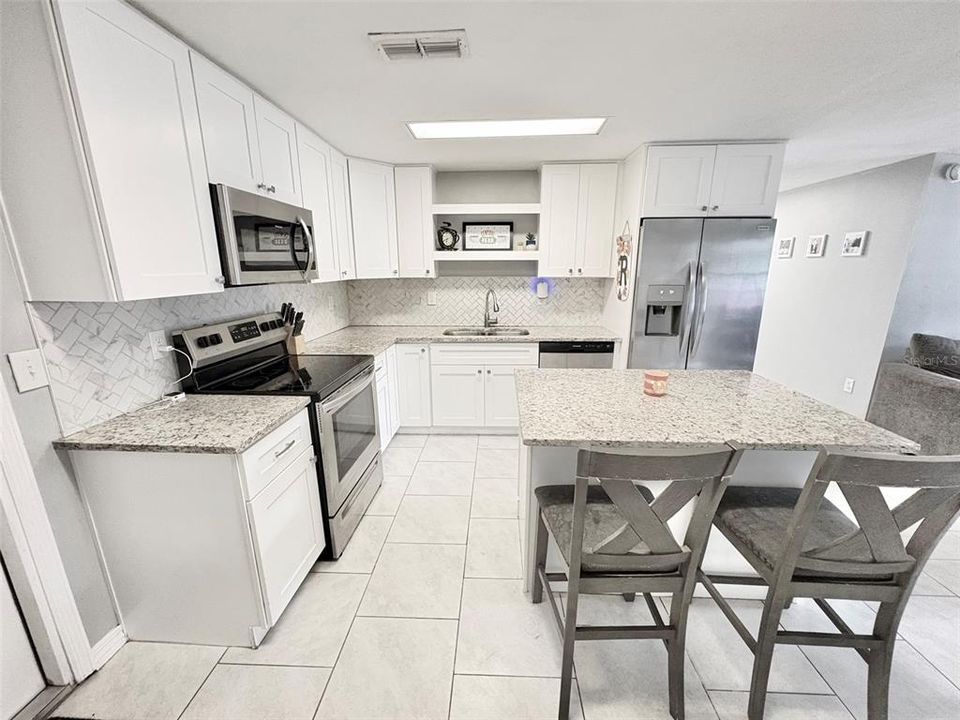 En Venta: $395,000 (3 camas, 2 baños, 952 Pies cuadrados)