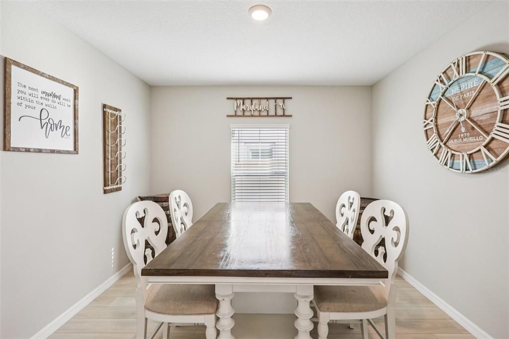 待售: $509,900 (5 贝兹, 3 浴室, 2937 平方英尺)