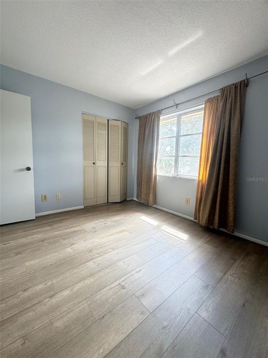 For Rent: $1,500 (2 beds, 1 baths, 936 Square Feet)