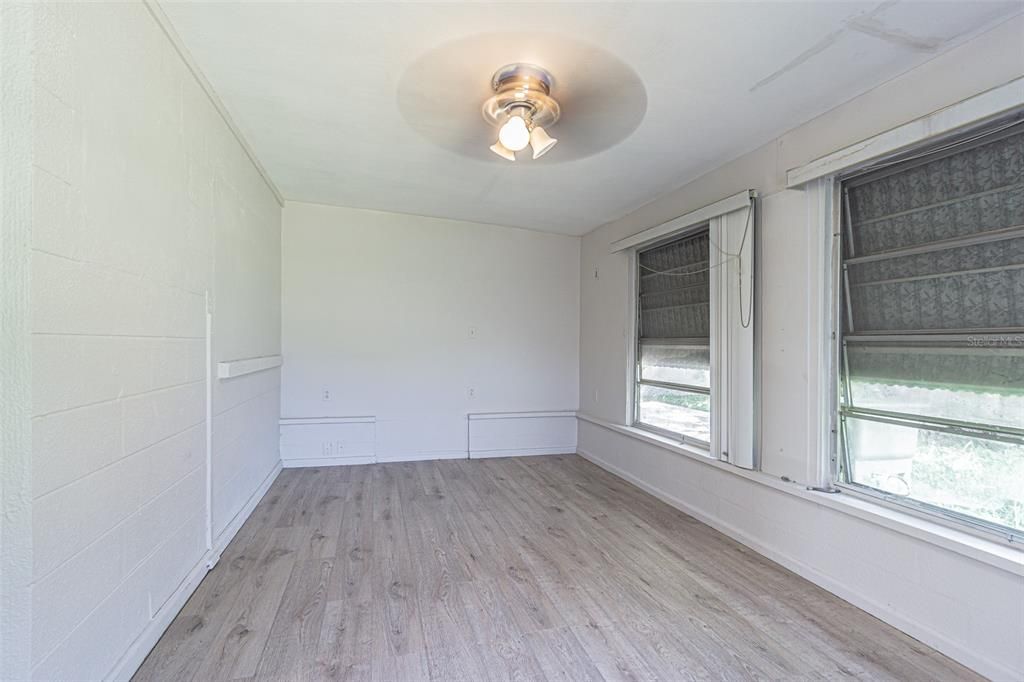 En Renta: $1,600 (2 camas, 1 baños, 848 Pies cuadrados)