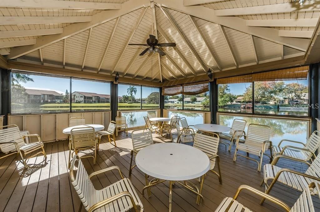 待售: $139,000 (2 贝兹, 2 浴室, 1144 平方英尺)