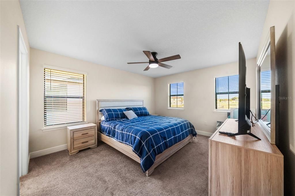 For Rent: $2,695 (4 beds, 4 baths, 2404 Square Feet)