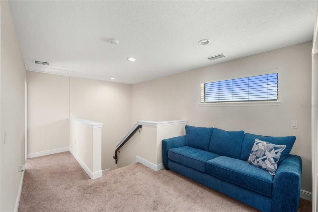 For Rent: $2,695 (4 beds, 4 baths, 2404 Square Feet)