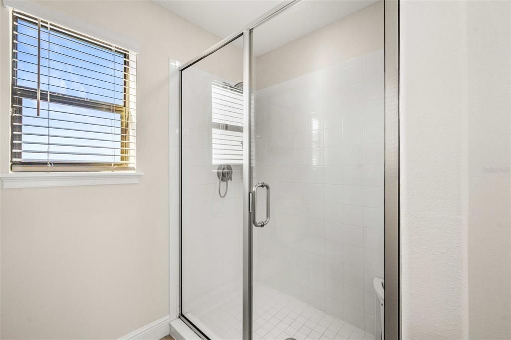 For Rent: $2,695 (4 beds, 4 baths, 2404 Square Feet)