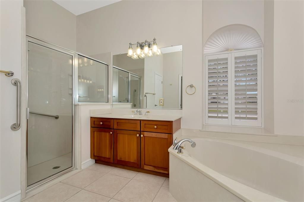 For Sale: $425,000 (3 beds, 2 baths, 2665 Square Feet)