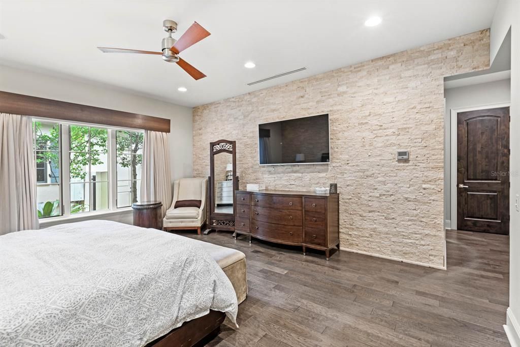 En Venta: $5,950,000 (6 camas, 6 baños, 4668 Pies cuadrados)