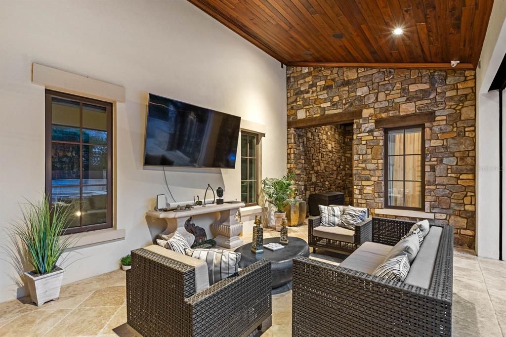 En Venta: $5,950,000 (6 camas, 6 baños, 4668 Pies cuadrados)