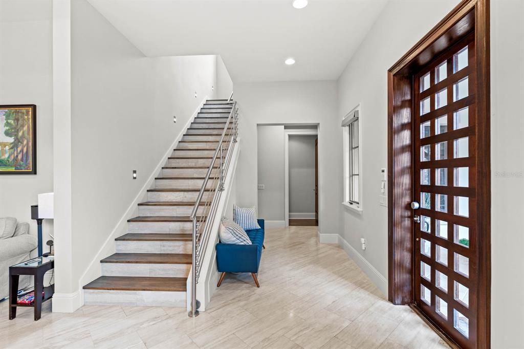 En Venta: $5,950,000 (6 camas, 6 baños, 4668 Pies cuadrados)