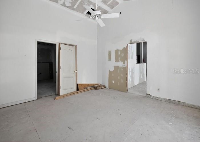 For Sale: $452,700 (3 beds, 3 baths, 2430 Square Feet)