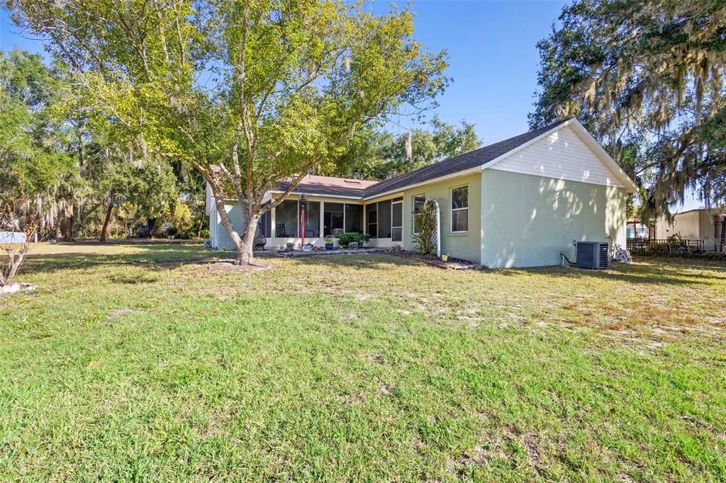 For Sale: $679,900 (5 beds, 3 baths, 2634 Square Feet)