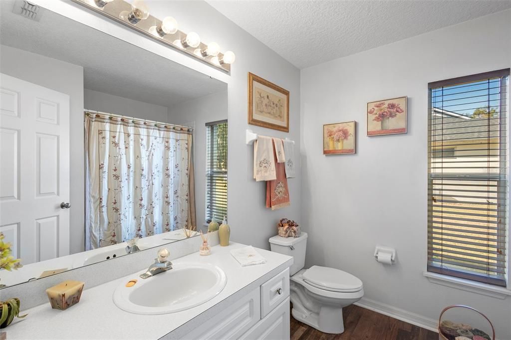 For Sale: $679,900 (5 beds, 3 baths, 2634 Square Feet)