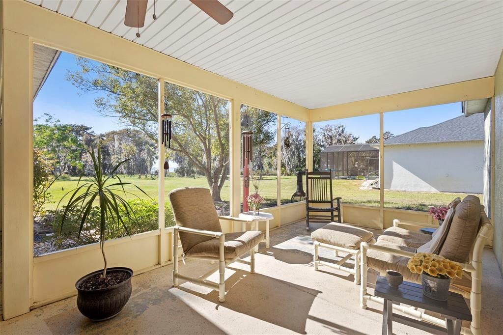 For Sale: $679,900 (5 beds, 3 baths, 2634 Square Feet)