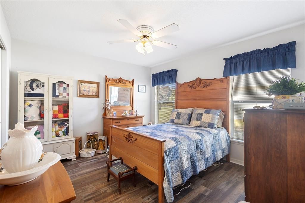 For Sale: $679,900 (5 beds, 3 baths, 2634 Square Feet)