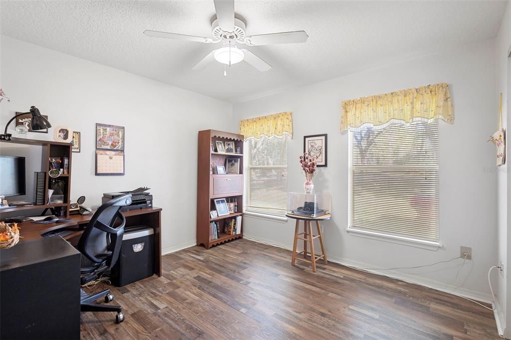 For Sale: $679,900 (5 beds, 3 baths, 2634 Square Feet)