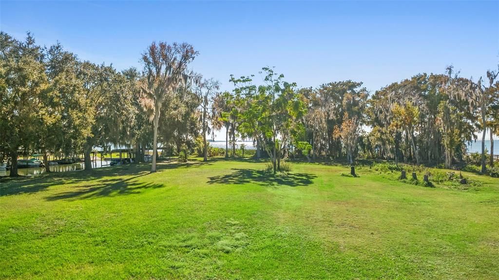 For Sale: $679,900 (5 beds, 3 baths, 2634 Square Feet)