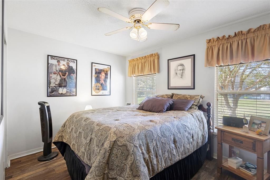 For Sale: $679,900 (5 beds, 3 baths, 2634 Square Feet)