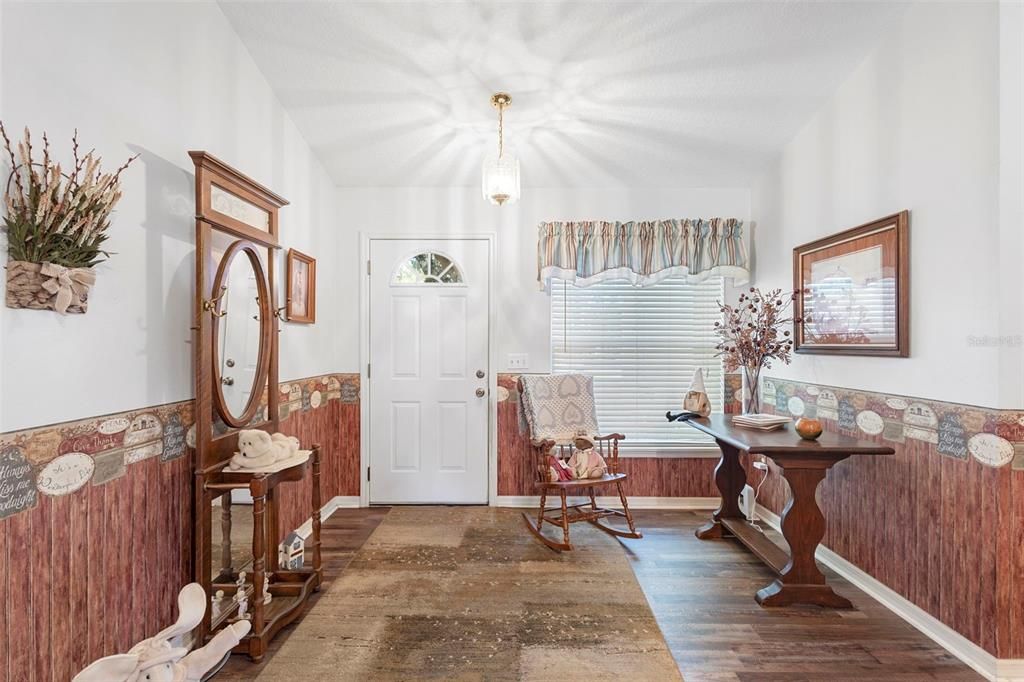 For Sale: $679,900 (5 beds, 3 baths, 2634 Square Feet)