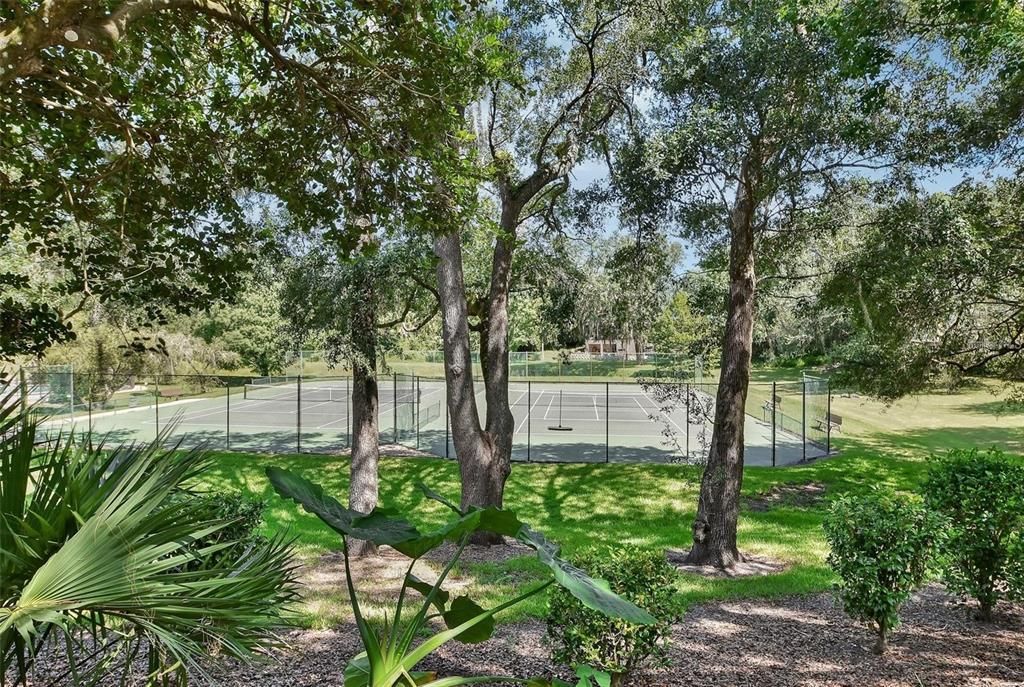 En Venta: $699,900 (3 camas, 3 baños, 2936 Pies cuadrados)