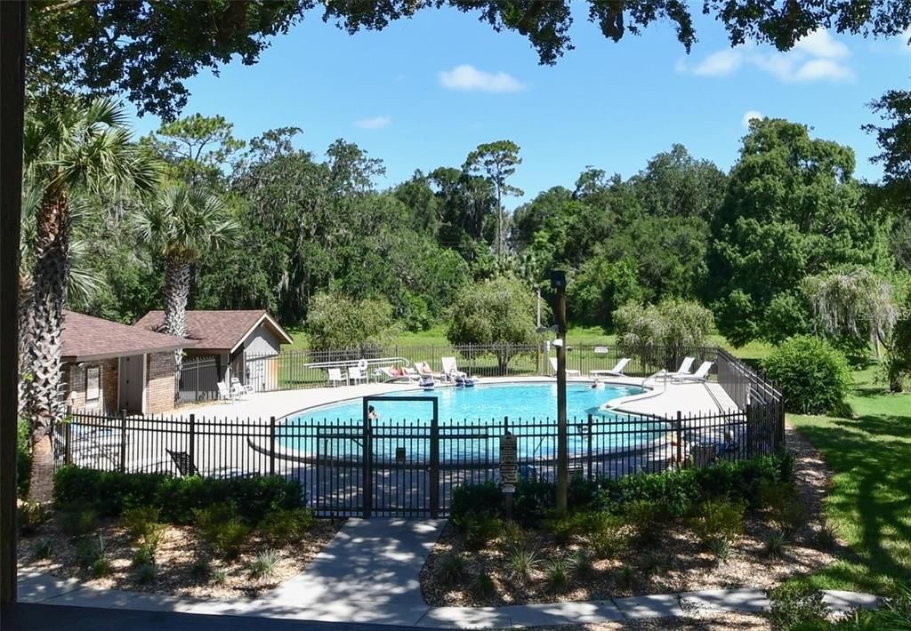 En Venta: $699,900 (3 camas, 3 baños, 2936 Pies cuadrados)