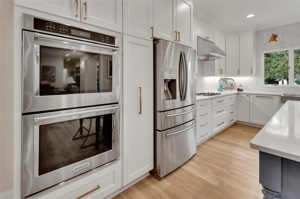 En Venta: $699,900 (3 camas, 3 baños, 2936 Pies cuadrados)