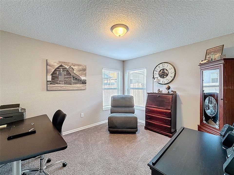 En Venta: $335,000 (3 camas, 2 baños, 1413 Pies cuadrados)