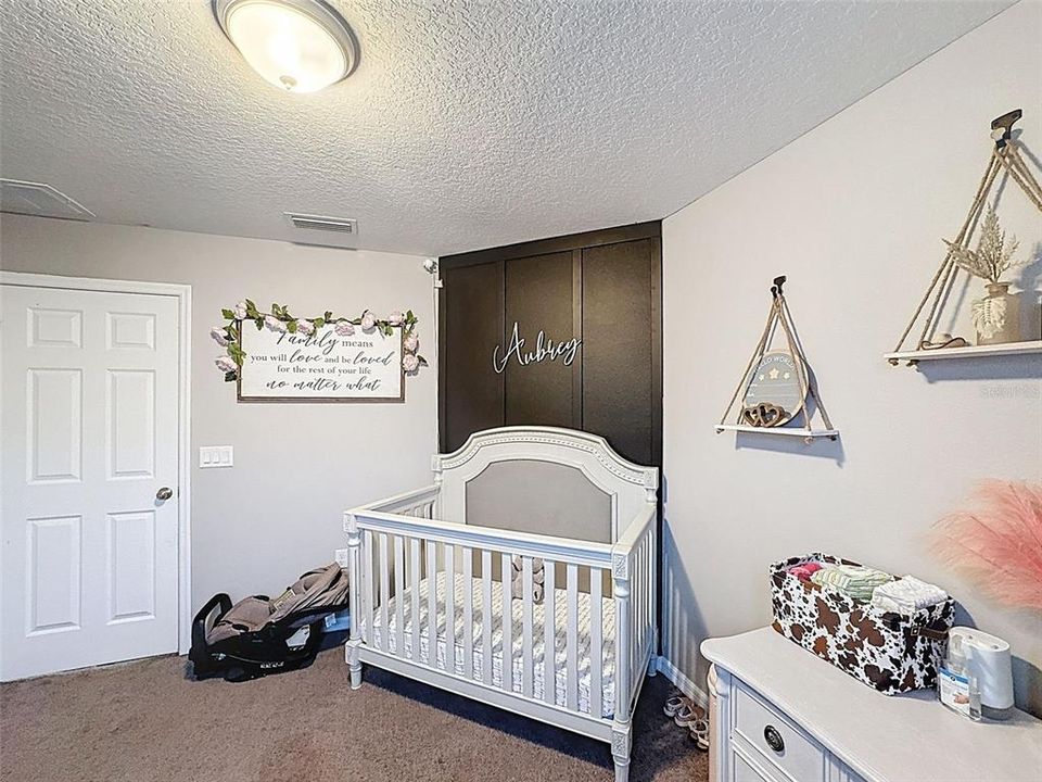 En Venta: $335,000 (3 camas, 2 baños, 1413 Pies cuadrados)