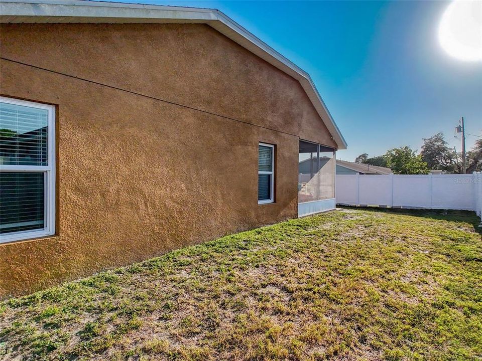 En Venta: $335,000 (3 camas, 2 baños, 1413 Pies cuadrados)