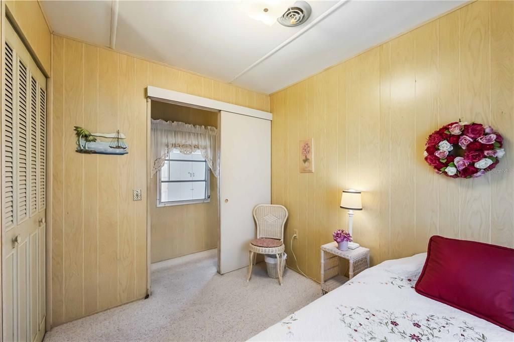 На продажу: $90,000 (2 спален, 1 ванн, 624 Квадратных фут)