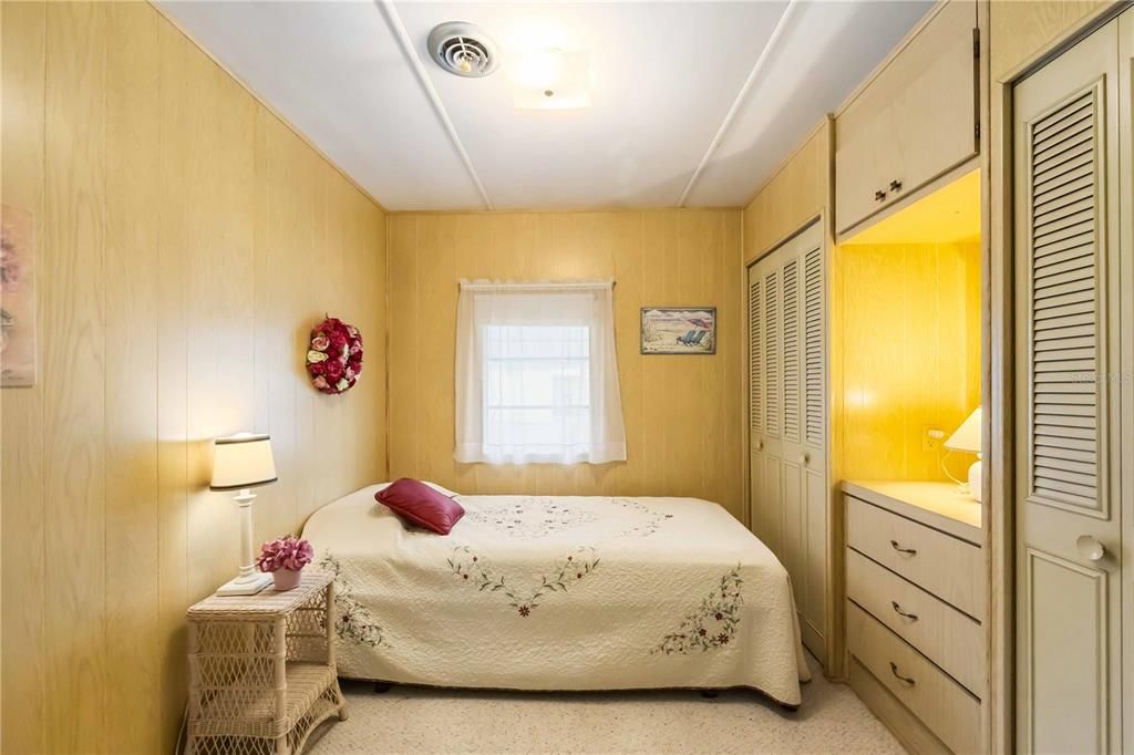 На продажу: $90,000 (2 спален, 1 ванн, 624 Квадратных фут)