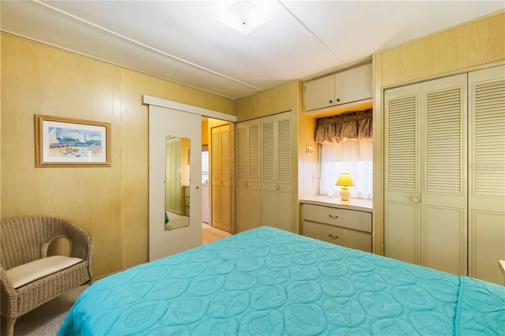 На продажу: $90,000 (2 спален, 1 ванн, 624 Квадратных фут)