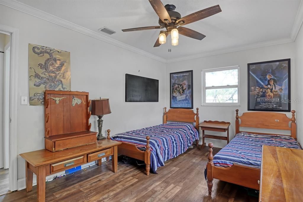 En Venta: $520,000 (4 camas, 2 baños, 2036 Pies cuadrados)