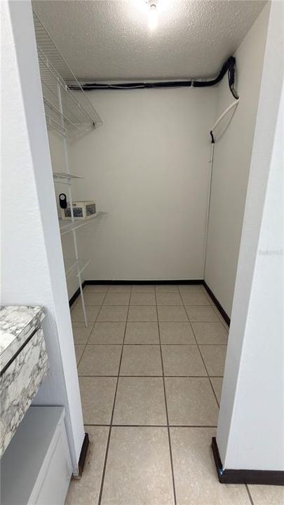 待售: $350,000 (3 贝兹, 2 浴室, 1668 平方英尺)