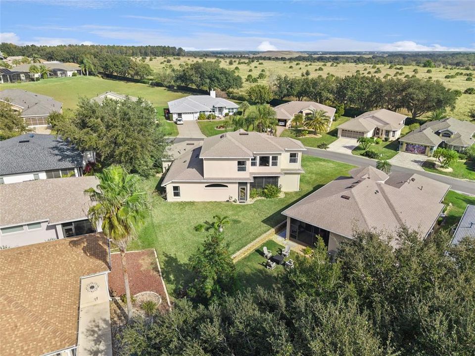 En Venta: $460,000 (4 camas, 2 baños, 3136 Pies cuadrados)