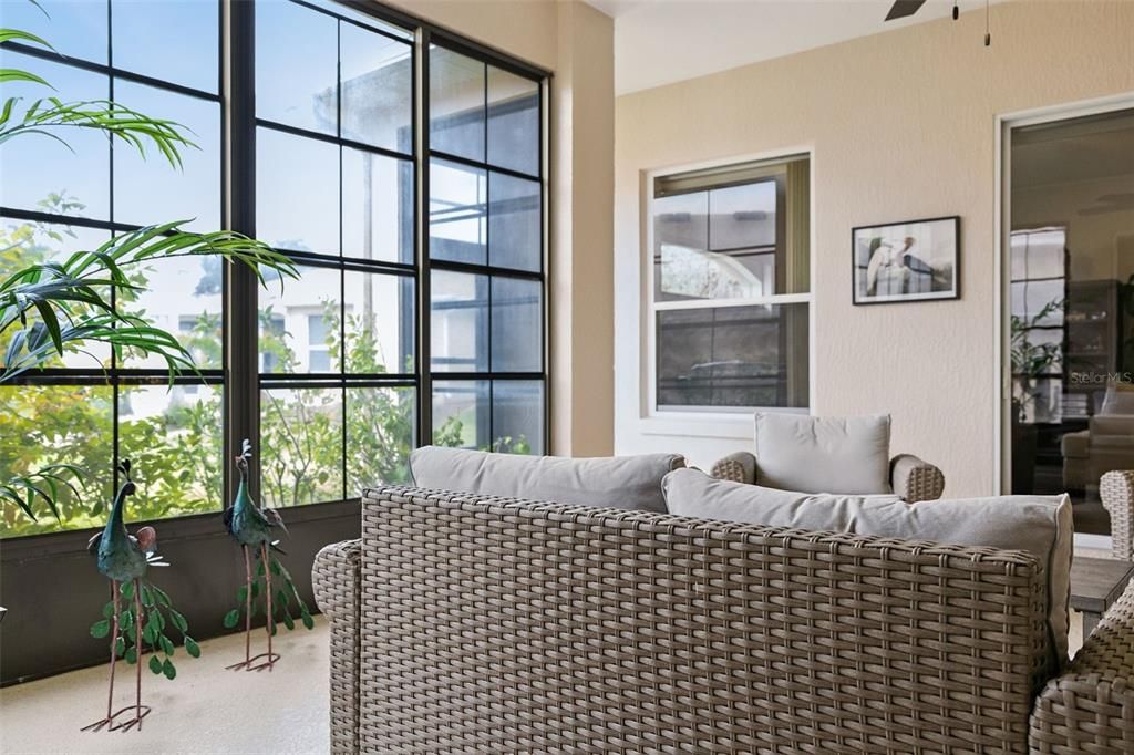 En Venta: $460,000 (4 camas, 2 baños, 3136 Pies cuadrados)