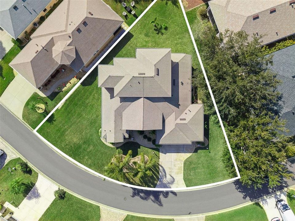 En Venta: $460,000 (4 camas, 2 baños, 3136 Pies cuadrados)