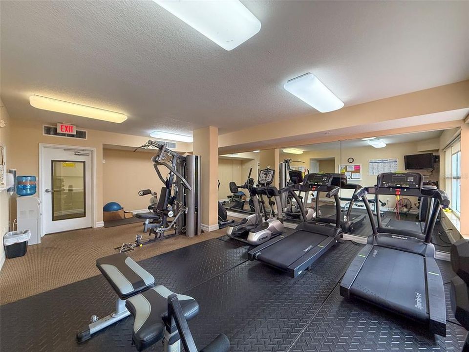 En Venta: $345,000 (3 camas, 2 baños, 1525 Pies cuadrados)