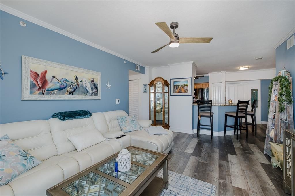 En Venta: $345,000 (3 camas, 2 baños, 1525 Pies cuadrados)