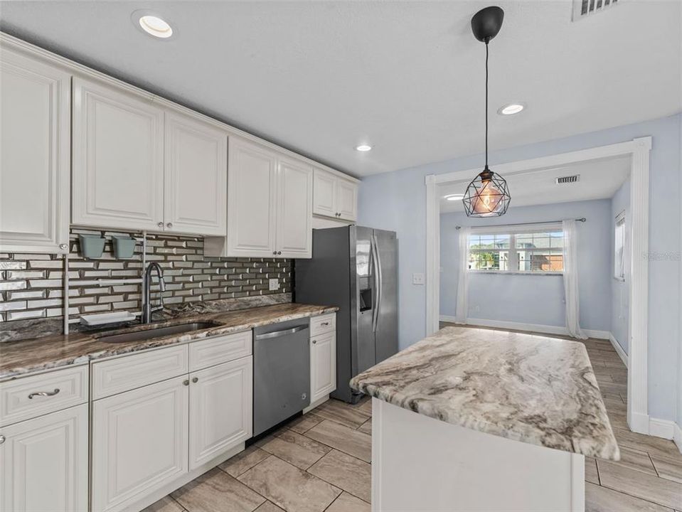 En Renta: $3,000 (3 camas, 2 baños, 1232 Pies cuadrados)