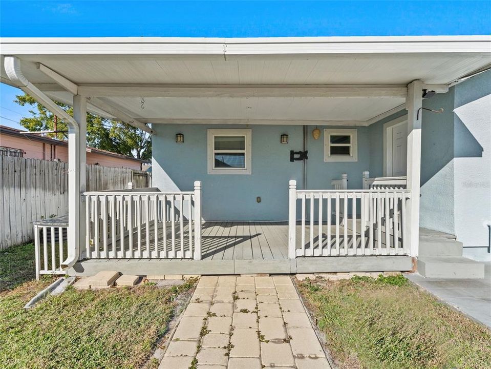 En Renta: $3,000 (3 camas, 2 baños, 1232 Pies cuadrados)