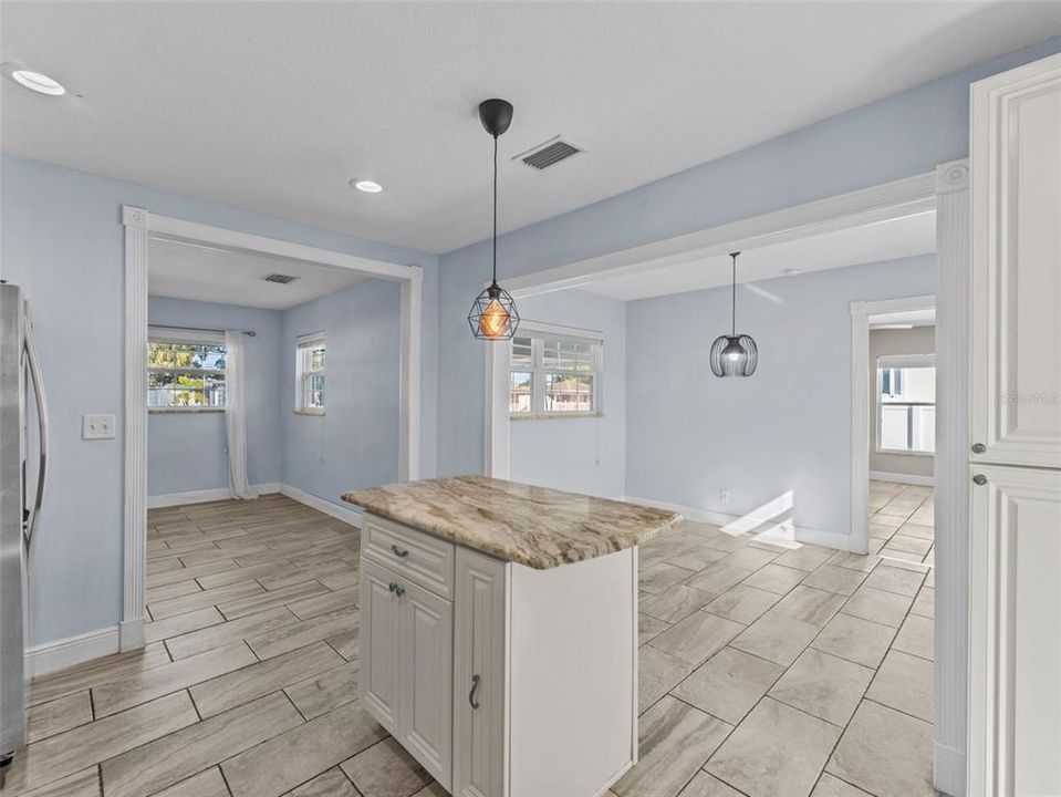 En Renta: $3,000 (3 camas, 2 baños, 1232 Pies cuadrados)