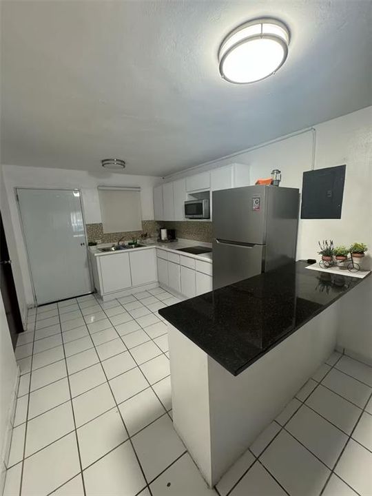 待售: $137,000 (3 贝兹, 1 浴室, 0 平方英尺)