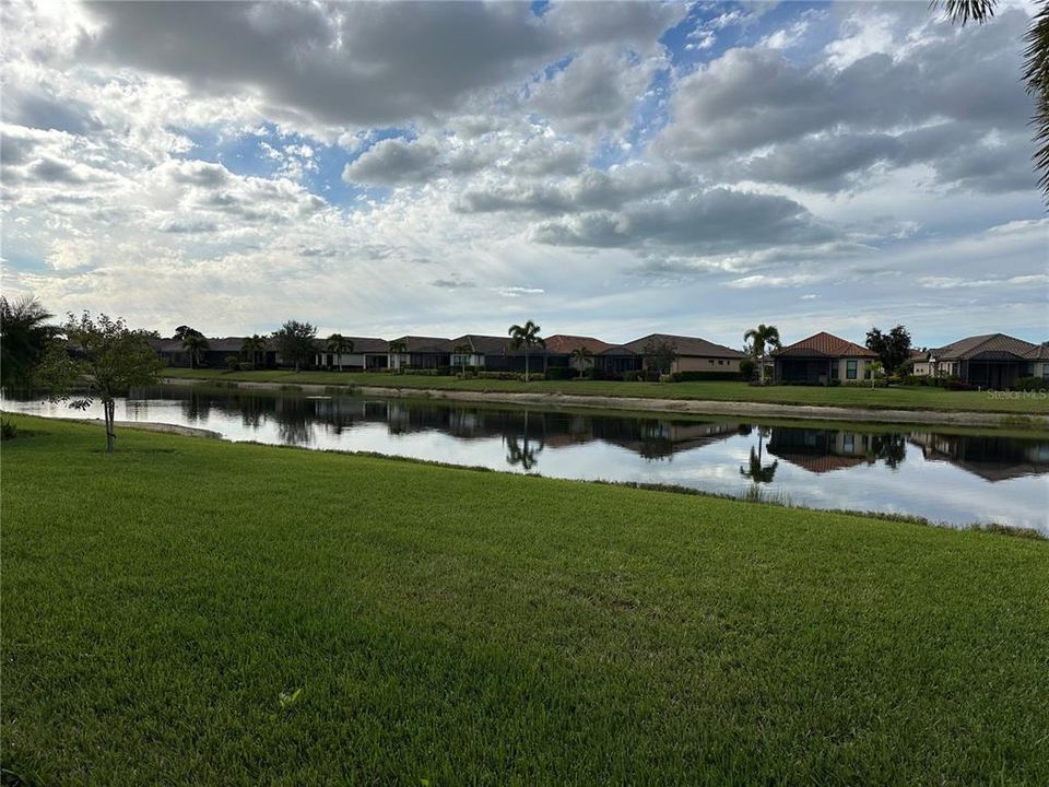 For Rent: $3,000 (2 beds, 2 baths, 2132 Square Feet)