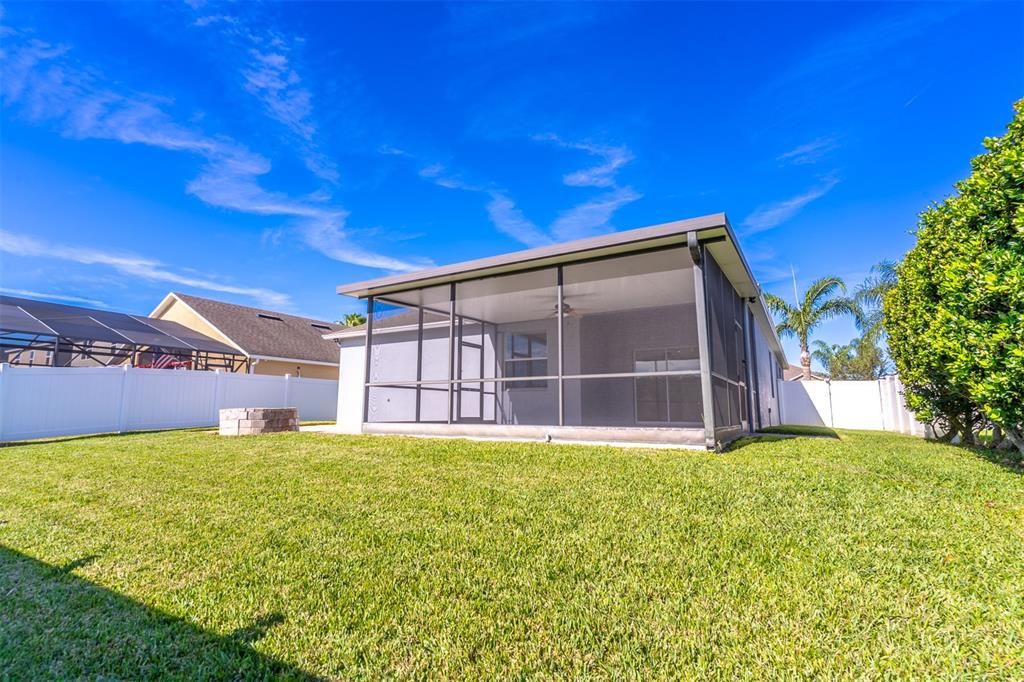 For Sale: $535,000 (3 beds, 2 baths, 2562 Square Feet)