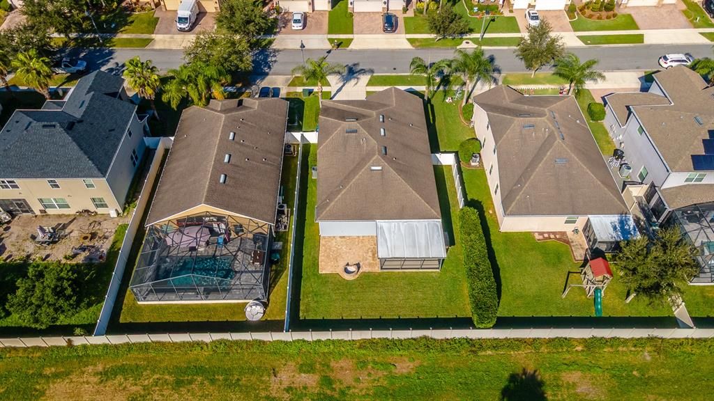 For Sale: $535,000 (3 beds, 2 baths, 2562 Square Feet)