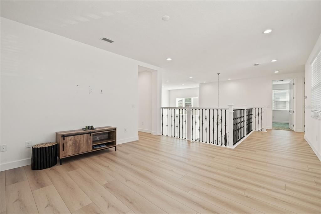 В аренду: $6,500 (4 спален, 4 ванн, 4024 Квадратных фут)