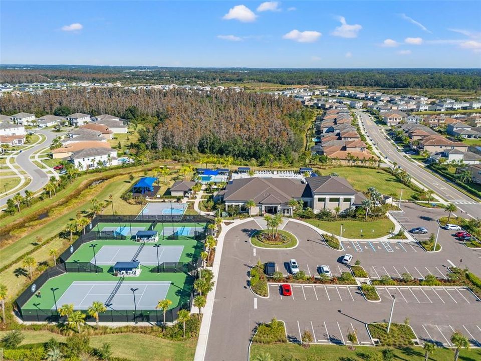 В аренду: $6,500 (4 спален, 4 ванн, 4024 Квадратных фут)