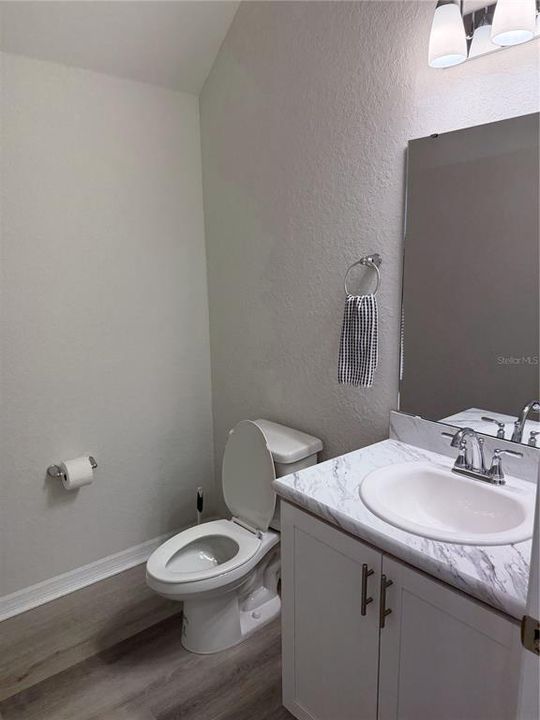 For Rent: $2,350 (3 beds, 2 baths, 3485 Square Feet)