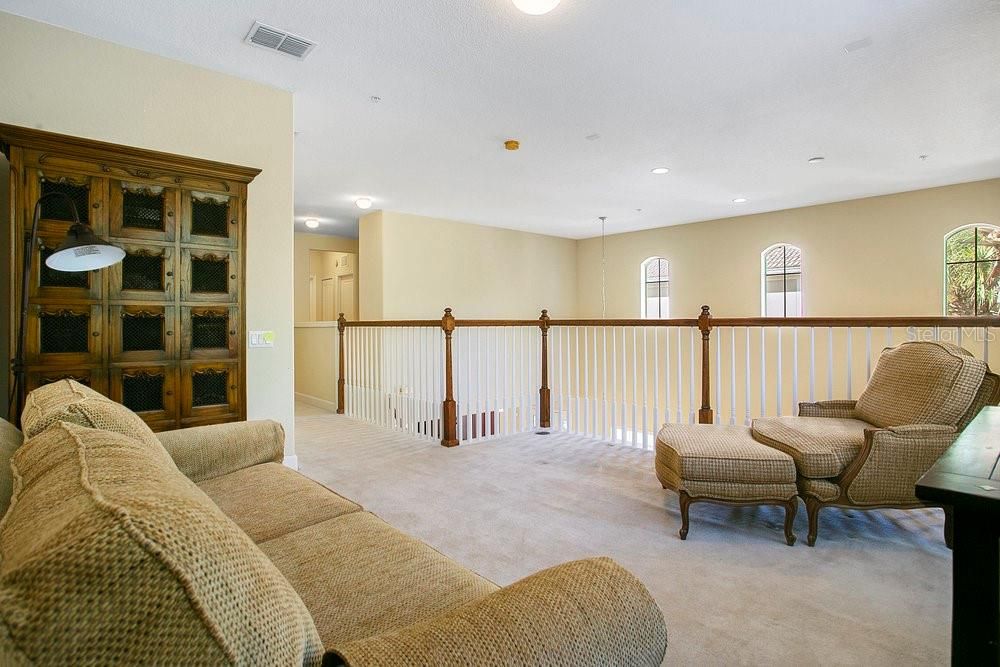 На продажу: $449,000 (3 спален, 2 ванн, 2369 Квадратных фут)